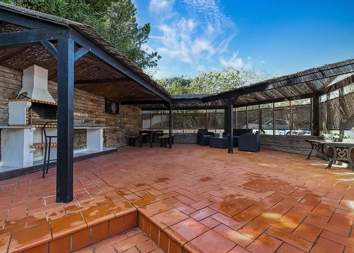 Serena - Magnificent Four Bedroom Lagoa (Algarve)