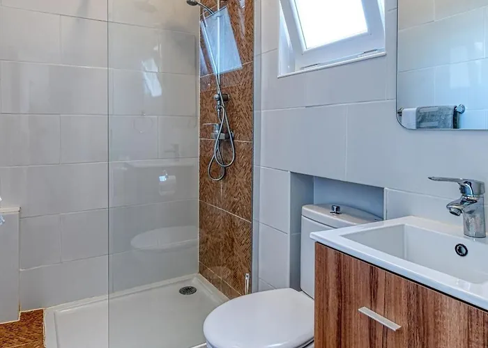 Serena - Magnificent Four Bedroom *