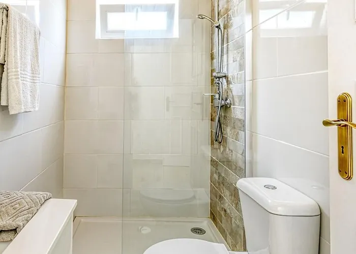 Serena - Magnificent Four Bedroom *