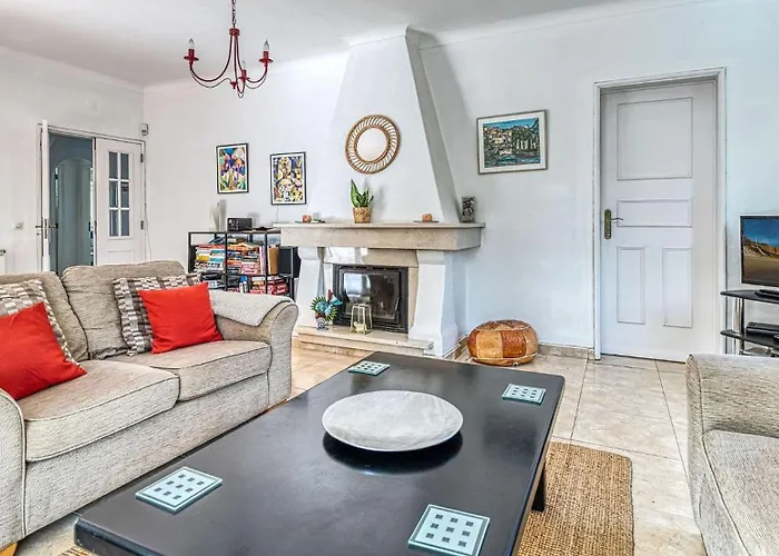 Serena - Magnificent Four Bedroom Villa *