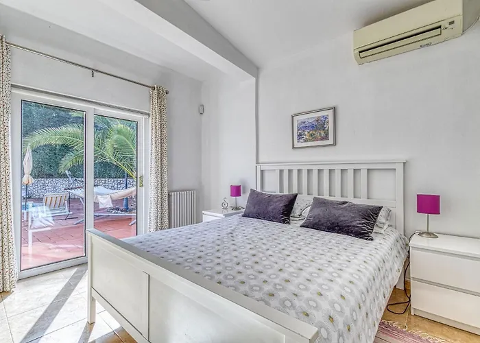 Serena - Magnificent Four Bedroom *