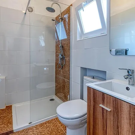 Serena - Magnificent Four Bedroom *