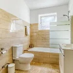 Serena - Magnificent Four Bedroom Villa Lagoa (Algarve)